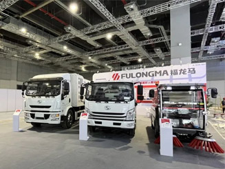推進低碳轉型 助力節能減排 | 福龍馬集團新能源環衛車輛亮相2023國際碳博會